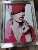 3D Glitter Wall Art Lippy