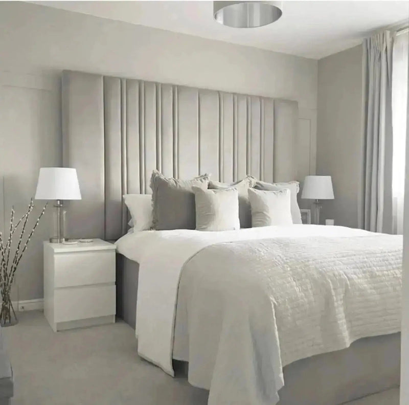 Audrie bed in plush velvet