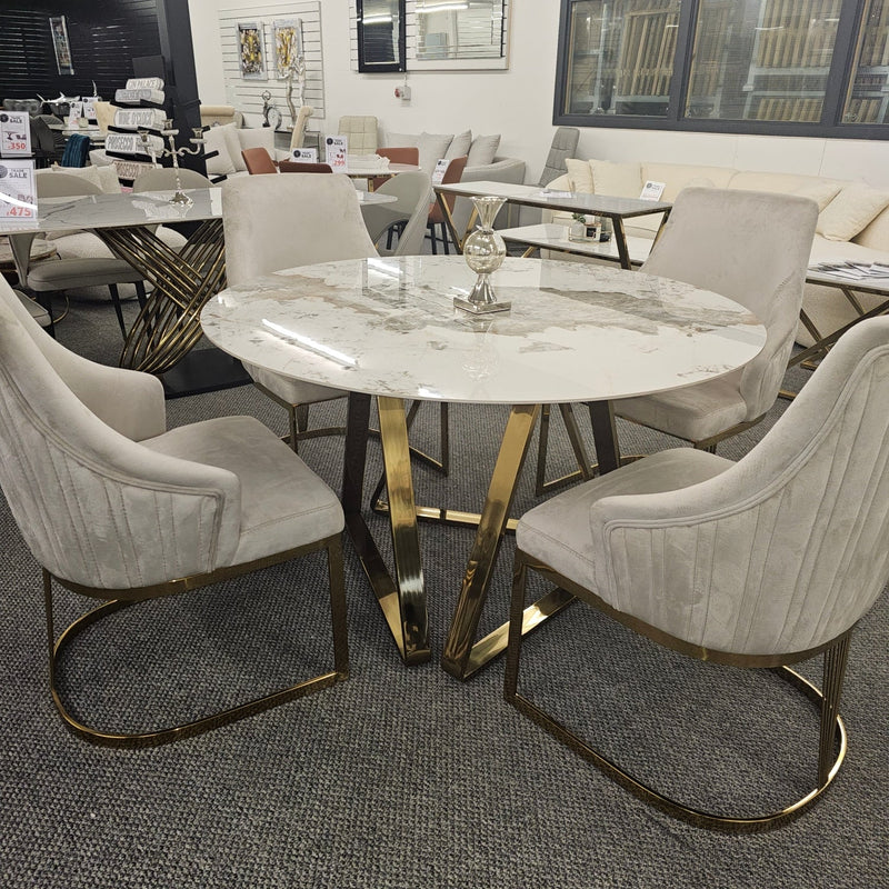 Nero Round Stone Table & Chelmsford Chair Champagne