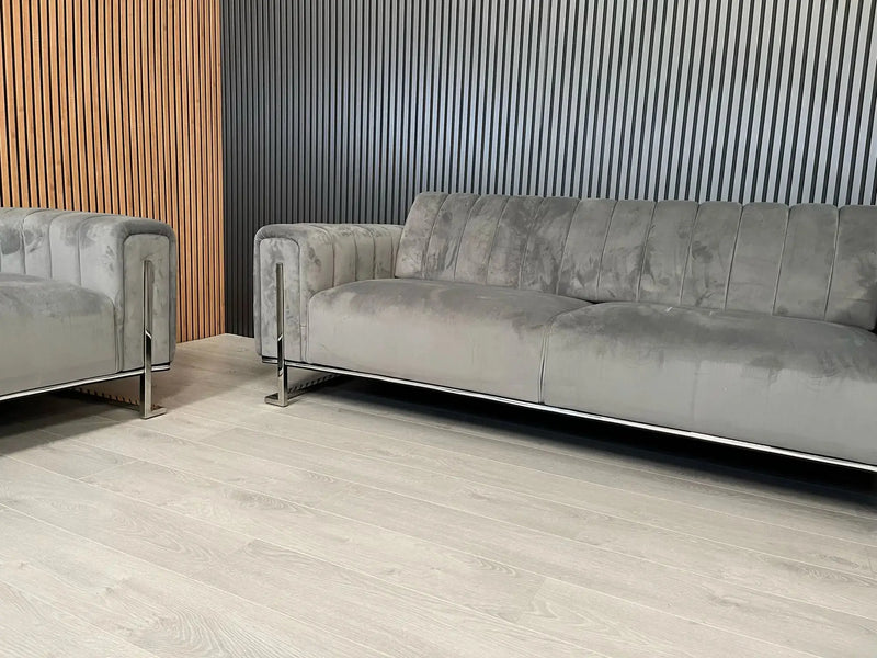 Genova 2+2 in Grey and Chrome