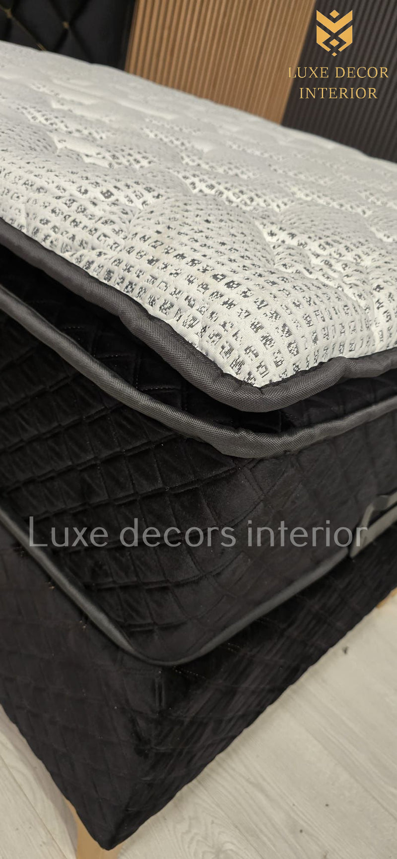 A luxurious 3000 Pocket Sprung Mammoth Room Mattress with a 13-inch thick profile, featuring individually pocketed springs for superior back support. The mattress is designed with a durable, high-end Velvet Border Stitch Jacket, providing both elegance and breathability for ultimate comfort and deep, restorative sleep.