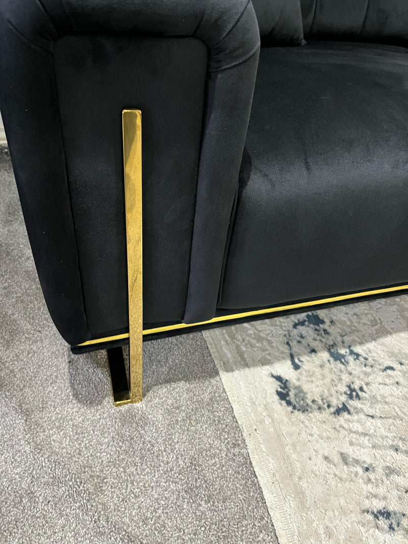 Genova 3+2 in Black and Gold
