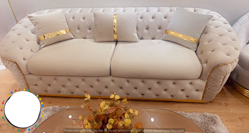 Chrometrimsofa goldtrimsofa velvetsofa dubaisofacollection plushvelvetsofas luxurysofa uniquesofas furniture sofas sofa cornersofa 3+2sofa homedecor design interiordesign livingroom home furnituredesigns love bespoke bespokesofas