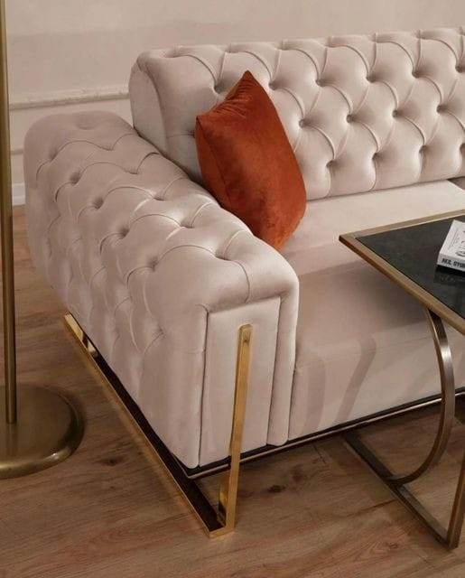 Chrometrimsofa goldtrimsofa velvetsofa dubaisofacollection plushvelvetsofas luxurysofa uniquesofas furniture sofas sofa cornersofa 3+2sofa homedecor design interiordesign livingroom home furnituredesigns love bespoke bespokesofas