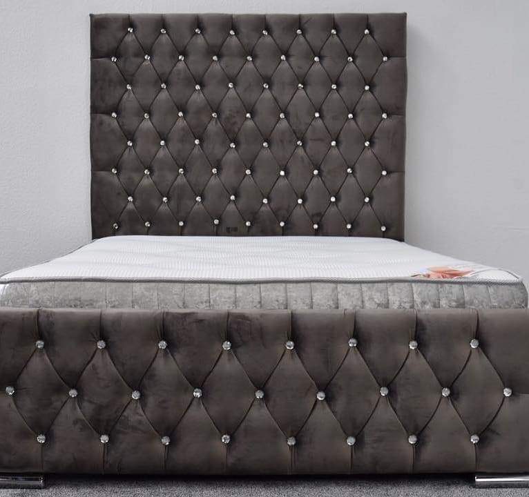 Majestic plush velvet bed Velvet bed bedframe bedstead velvet beds bed double bed kingsize bed singlebed storage bed slatted bed strong bed crushed velvet bed crushed velvet velvet plush velvet fabric bed