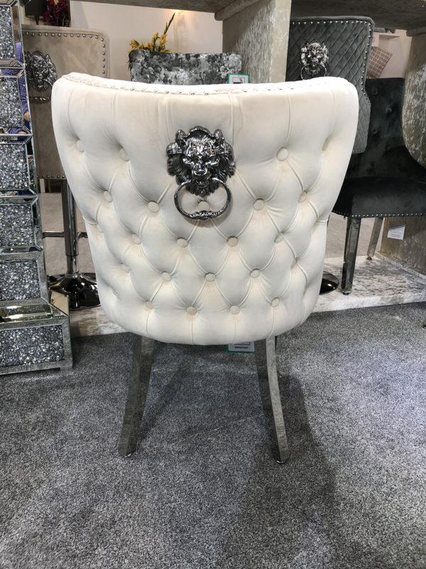 Velvetdiningchair goldlegsdiningchair diningchair lionknockerdiningchair creamvelvetdiningchair blackvelvetdiningchair dining diningroom chair 