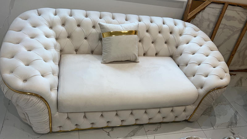 Chrometrimsofa goldtrimsofa velvetsofa dubaisofacollection plushvelvetsofas luxurysofa uniquesofas furniture sofas sofa cornersofa 3+2sofa homedecor design interiordesign livingroom home furnituredesigns love bespoke bespokesofas