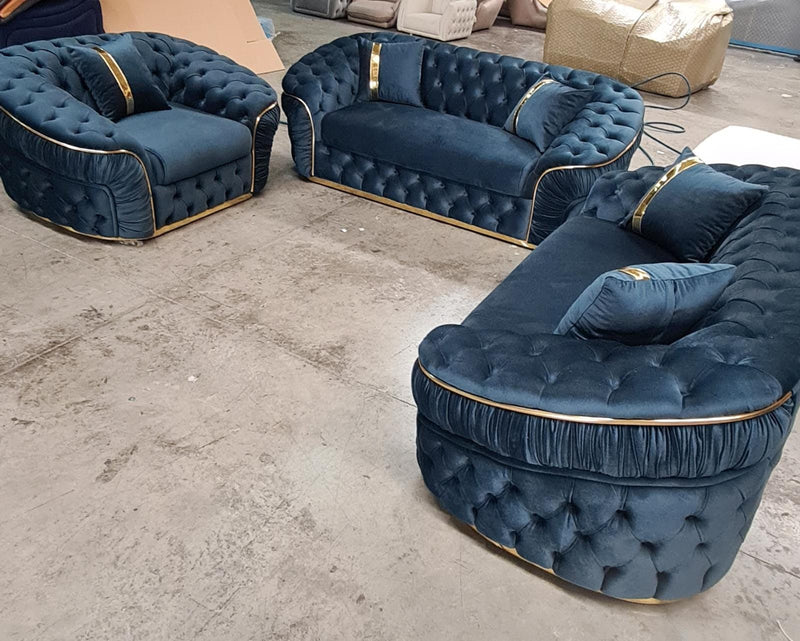 Ambassador 1 seater Sofa In Grey velvet Chrometrimsofa goldtrimsofa velvetsofa dubaisofacollection plushvelvetsofas luxurysofa uniquesofas furniture sofas sofa cornersofa 3+2sofa homedecor design interiordesign livingroom home furnituredesigns love bespoke bespokesofas