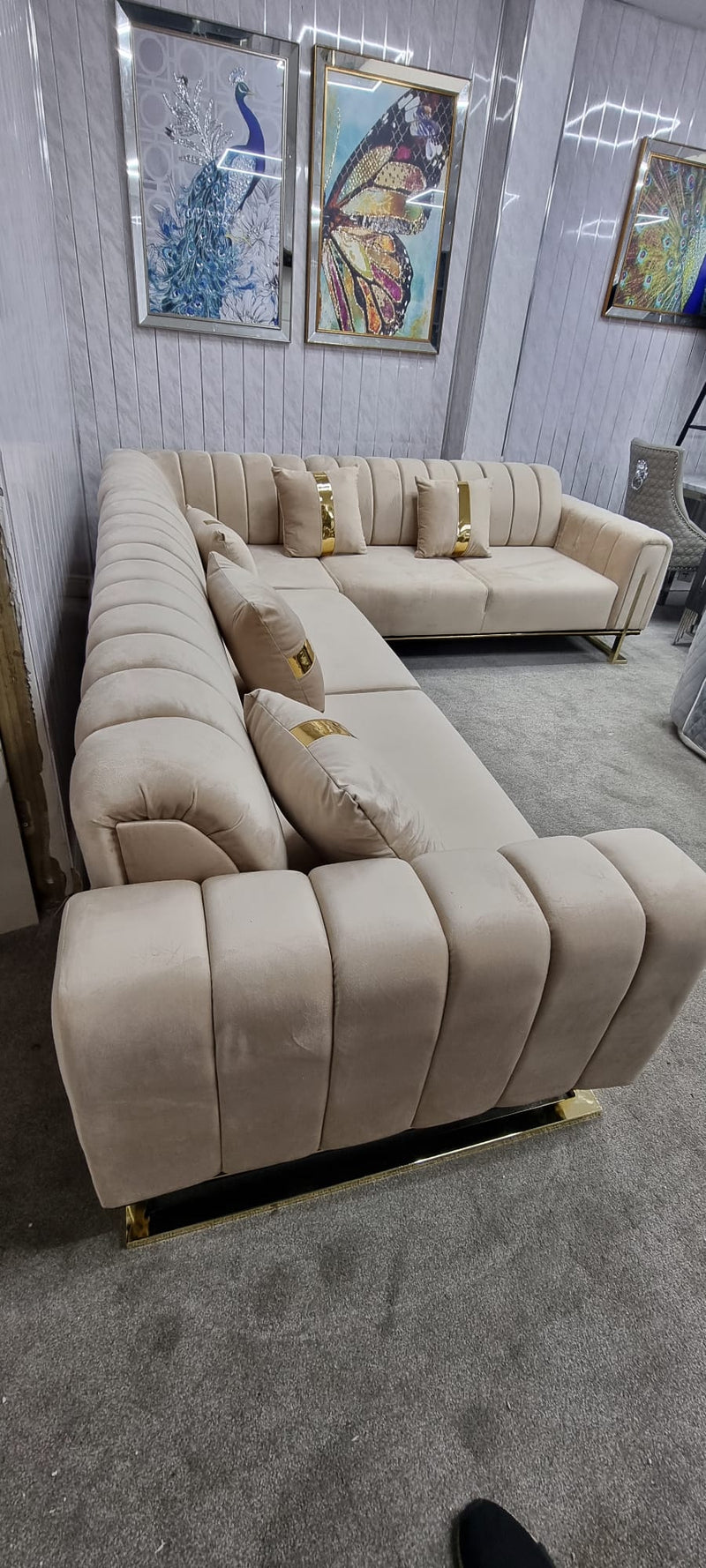 Chrometrimsofa goldtrimsofa velvetsofa dubaisofacollection plushvelvetsofas luxurysofa uniquesofas furniture sofas sofa cornersofa 3+2sofa homedecor design interiordesign livingroom home furnituredesigns love bespoke bespokesofas