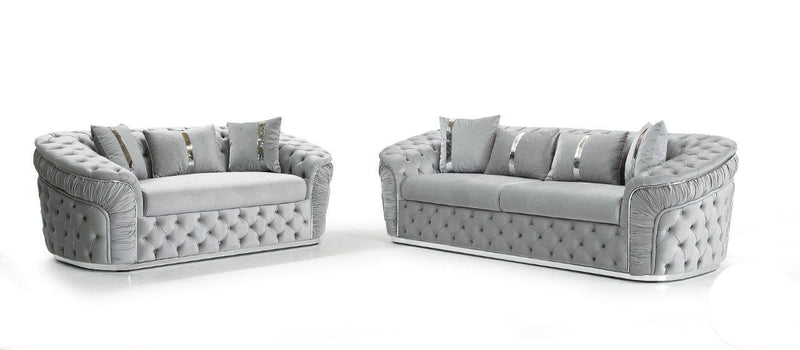 Chrometrimsofa goldtrimsofa velvetsofa dubaisofacollection plushvelvetsofas luxurysofa uniquesofas furniture sofas sofa cornersofa 3+2sofa homedecor design interiordesign livingroom home furnituredesigns love bespoke bespokesofas