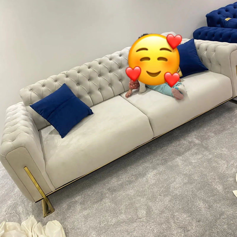 Chrometrimsofa goldtrimsofa velvetsofa dubaisofacollection plushvelvetsofas luxurysofa uniquesofas furniture sofas 3+2sofa homedecor design interiordesign livingroom home furnituredesigns love bespoke bespokesofas velvetsofa 