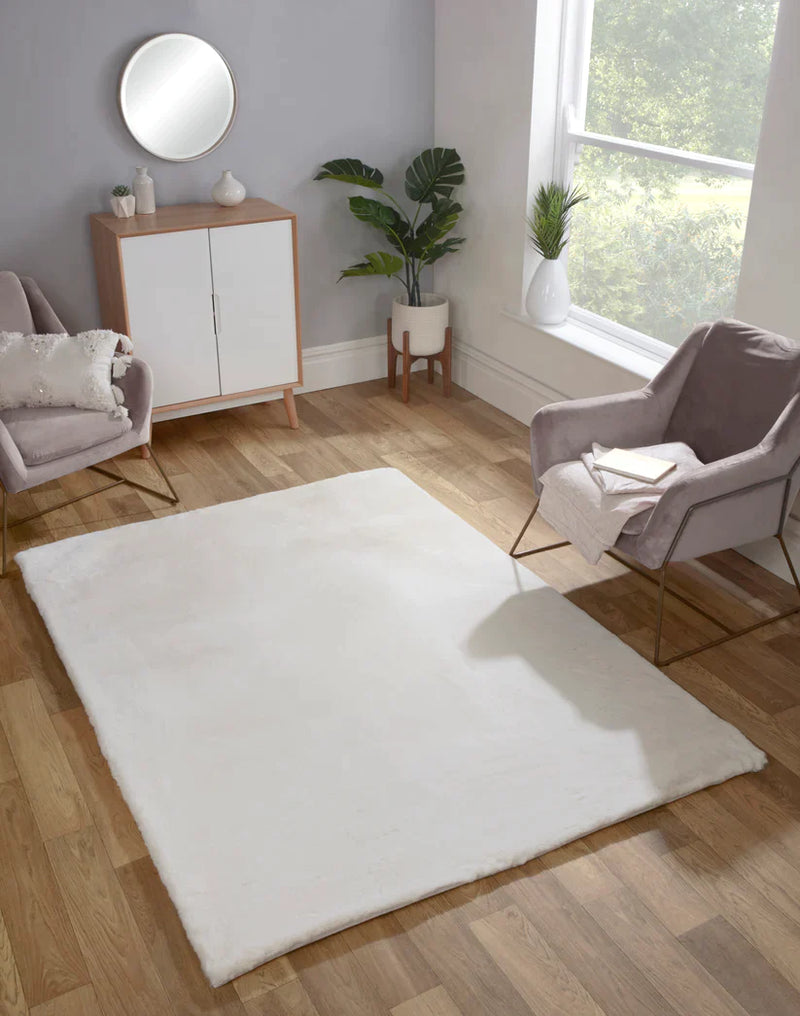 LUXE FAUX FUR RUG PLAIN IVORY