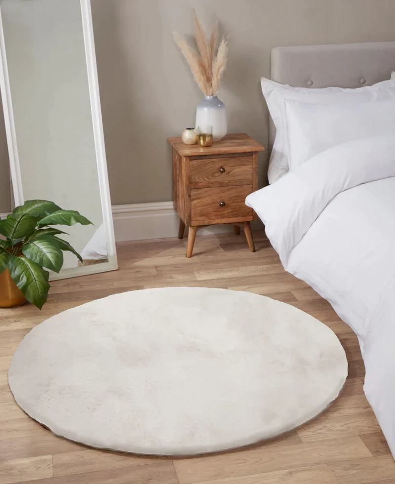 LUXE FAUX FUR RUG PLAIN IVORY