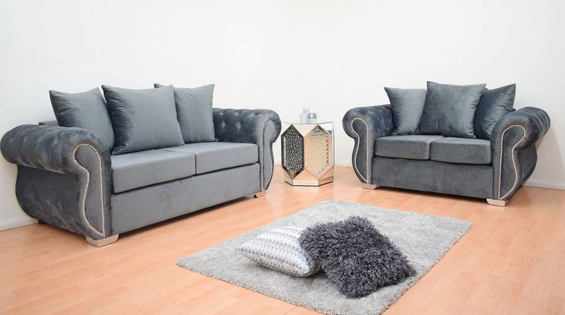 Windsor plush velvet 3+2 sofa range Chrometrimsofa goldtrimsofa velvetsofa dubaisofacollection plushvelvetsofas luxurysofa uniquesofas furniture sofas cornersofa 3+2sofa homedecor design interiordesign livingroom home furnituredesigns love bespoke bespokesofas